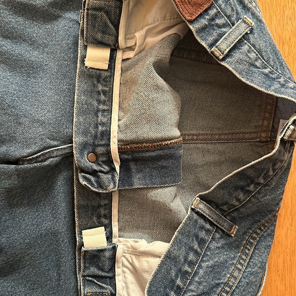 LL Bean men’s size 44x30 blue jeans comfort waist and 100% cotton - Picture 6 of 8